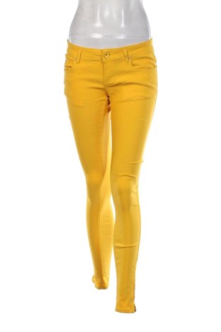 Blugi de femei Toxik 3, Mărime M, Culoare Galben, Preț 43,40 Lei, #137546512