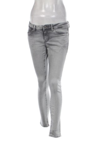 Blugi de femei Pepe Jeans, Mărime M, Culoare Gri, Preț 98,23 Lei, #137555557