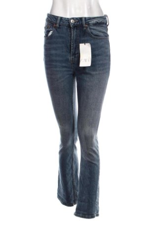 Blugi de femei Zara, Mărime S, Culoare Albastru, Preț 186,00 Lei, #137565074