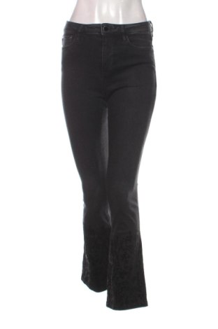 Blugi de femei Guess, Mărime S, Culoare Negru, Preț 452,36 Lei, #137568368