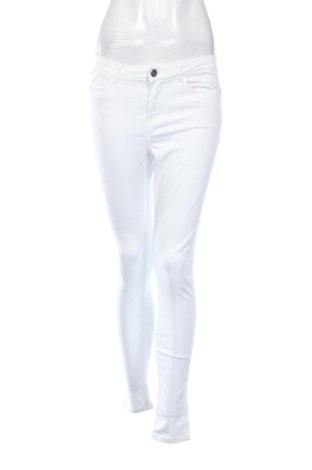 Blugi de femei Esmara, Mărime M, Culoare Alb, Preț 43,99 Lei, #137569344