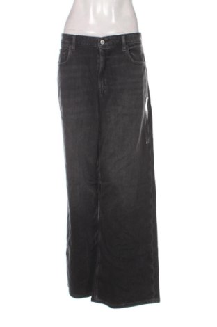 Női farmernadrág American Eagle, Méret L, Szín Szürke, Ár 8 511 Ft, #137572083