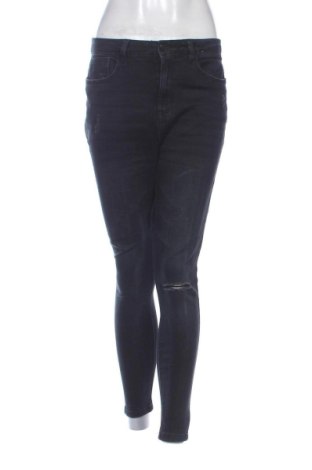 Damskie jeansy Beloved, Rozmiar M, Kolor Czarny, Cena 42,34 zł, #137572191