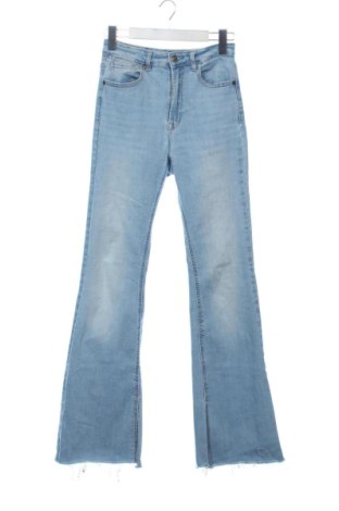 Blugi de femei Stradivarius, Mărime XS, Culoare Albastru, Preț 99,73 Lei, #137579455