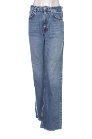 Blugi de femei Zara, Mărime S, Culoare Albastru, Preț 68,24 Lei, #137579559