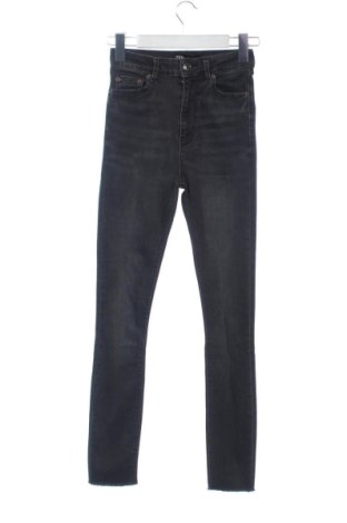 Дамски дънки Zara, Размер XS, Цвят Черен, Цена 11,05 €, #137579797