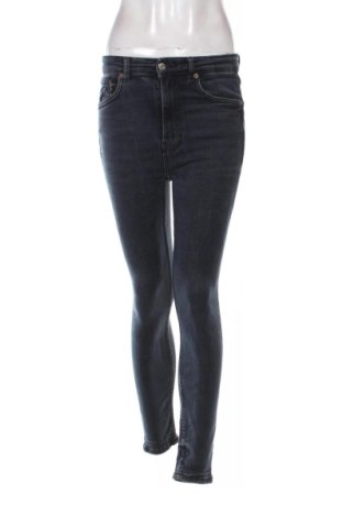 Blugi de femei Zara, Mărime S, Culoare Albastru, Preț 83,99 Lei, #137582668
