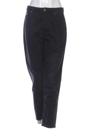 Női farmernadrág Stradivarius, Méret M, Szín Fekete, Ár 3 901 Ft, #137587061