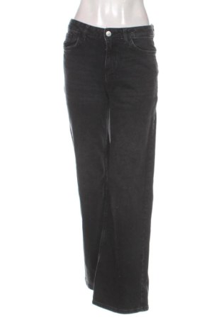 Blugi de femei Pieces, Mărime S, Culoare Negru, Preț 104,98 Lei, #137589895