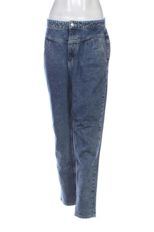 Dámske džínsy  Bershka, Veľkosť M, Farba Modrá, Cena  19,00 €, #137590162