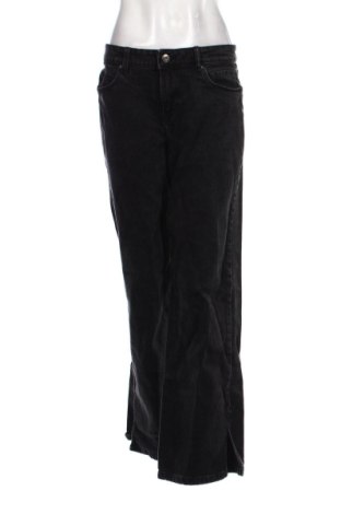 Női farmernadrág Bershka, Méret XL, Szín Fekete, Ár 5 945 Ft, #137607247