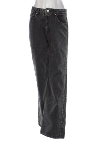 Blugi de femei Unbranded, Mărime M, Culoare Gri, Preț 40,00 Lei, #137511327