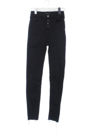 Blugi de femei Reserved, Mărime XS, Culoare Negru, Preț 45,00 Lei, #137542299