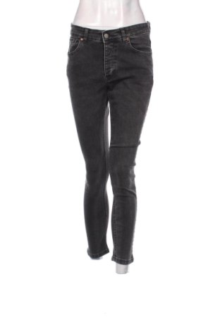 Дамски дънки Roxy, Размер M, Цвят Черен, Цена 13,60 €, #137590290