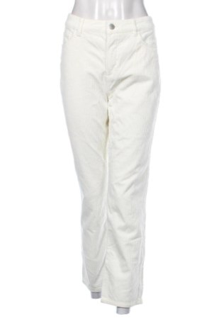 Pantaloni de velvet de femei C&A, Mărime M, Culoare Ecru, Preț 36,00 Lei, #137563456