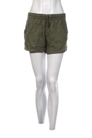 Pantaloni scurți de femei H&M, Mărime M, Culoare Verde, Preț 62,99 Lei, #137542060