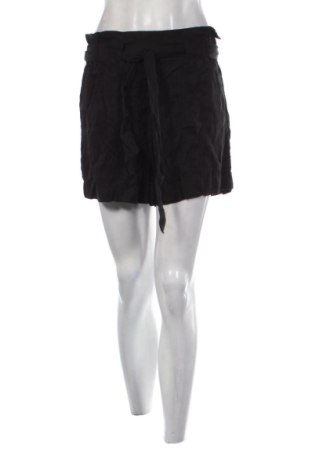 Pantaloni scurți de femei H&M, Mărime S, Culoare Negru, Preț 59,99 Lei, #137546349
