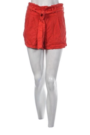 Pantaloni scurți de femei Naf Naf, Mărime S, Culoare Roșu, Preț 82,99 Lei, #137547024