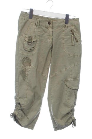 Pantaloni scurți de femei Gallop, Mărime S, Culoare Verde, Preț 86,79 Lei, #137547140