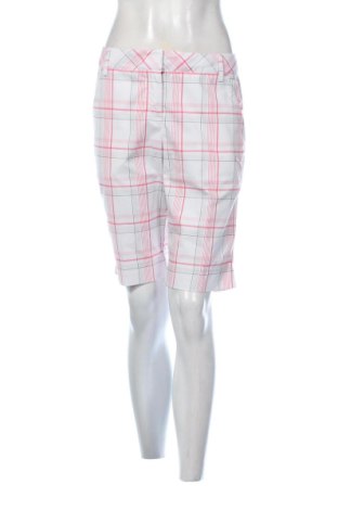 Pantaloni scurți de femei PUMA, Mărime M, Culoare Multicolor, Preț 71,62 Lei, #137550206