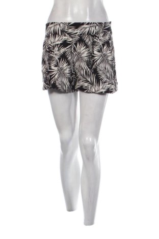 Дамски къс панталон H&M, Размер M, Цвят Многоцветен, Цена 11,81 €, #137552734