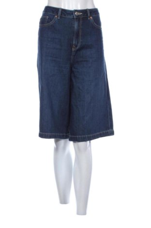 Pantaloni scurți de femei Marks & Spencer, Mărime M, Culoare Albastru, Preț 79,62 Lei, #137553340