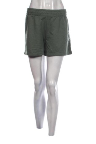 Дамски къс панталон Up 2 Fashion, Размер L, Цвят Зелен, Цена 9,20 €, #137556611