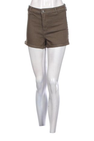 Pantaloni scurți de femei H&M, Mărime S, Culoare Verde, Preț 40,99 Lei, #137558607