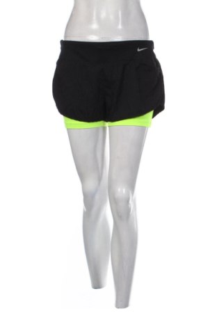 Dámské kraťasy  Nike, Velikost M, Barva Vícebarevné, Cena  459,00 Kč, #137581479