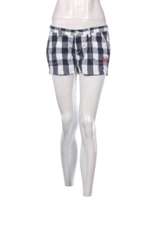Damen Shorts Superdry, Größe M, Farbe Mehrfarbig, Preis € 17,00, #137582110