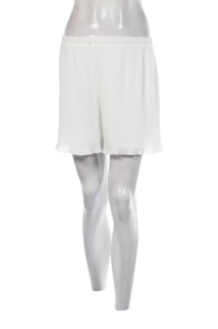 Női rövidnadrág LeGer By Lena Gercke X About you, Méret S, Szín Fehér, Ár 5 409 Ft, #137256489