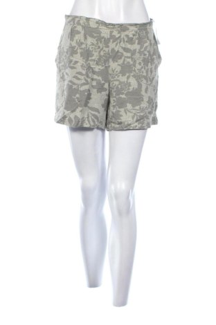 Pantaloni scurți de femei S.Oliver, Mărime M, Culoare Multicolor, Preț 78,99 Lei, #137565233