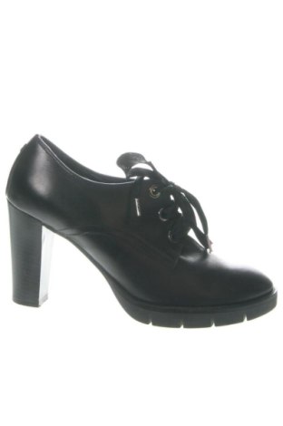 Дамски обувки Bata, Размер 40, Цвят Черен, Цена 33,72 €, #137564867