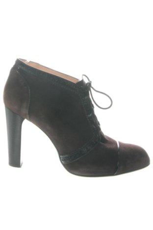 Дамски обувки Tod's, Размер 40, Цвят Кафяв, Цена 292,00 €, #137577613