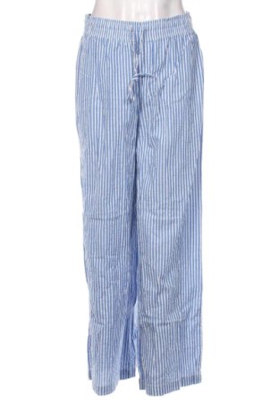 Pantaloni de femei Bershka, Mărime M, Culoare Multicolor, Preț 62,99 Lei, #137541357