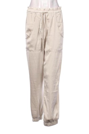 Pantaloni de femei Vero Moda, Mărime M, Culoare Ecru, Preț 44,99 Lei, #137550758