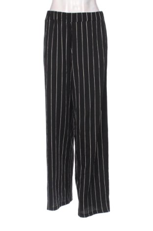 Pantaloni de femei C&A, Mărime L, Culoare Multicolor, Preț 38,99 Lei, #137555151