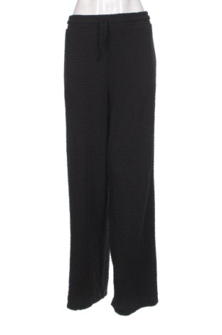 Pantaloni de femei Zara, Mărime XL, Culoare Negru, Preț 107,99 Lei, #137556035