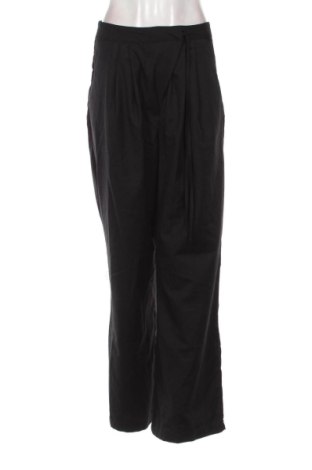 Damskie spodnie Fisherfield, Rozmiar S, Kolor Czarny, Cena 65,09 zł, #137556676