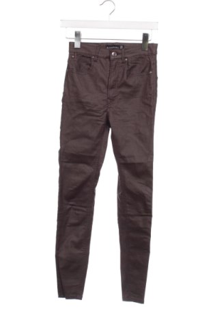 Pantaloni de femei Stradivarius, Mărime XS, Culoare Maro, Preț 49,00 Lei, #137560501