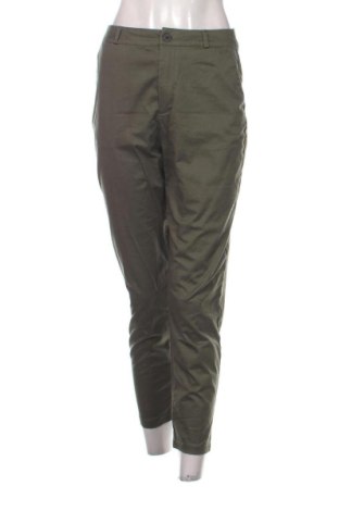 Pantaloni de femei Reserved, Mărime S, Culoare Verde, Preț 57,74 Lei, #137578836