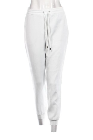 Pantaloni de femei Zara, Mărime M, Culoare Alb, Preț 94,48 Lei, #137582343