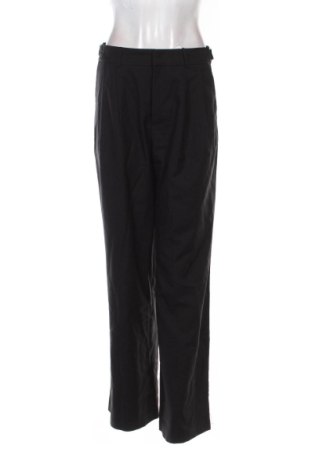 Pantaloni de femei Stradivarius, Mărime M, Culoare Negru, Preț 89,23 Lei, #137582841