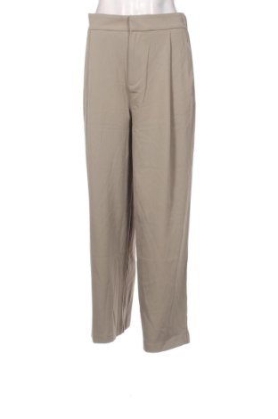 Pantaloni de femei Stradivarius, Mărime M, Culoare Bej, Preț 89,23 Lei, #137585537