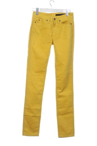 Дамски панталон Calvin Klein Jeans, Размер M, Цвят Жълт, Цена 32,98 €, #137591281
