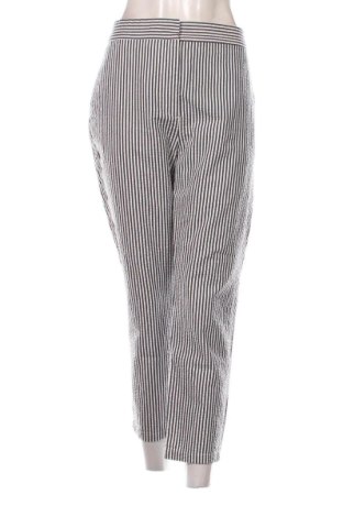 Pantaloni de femei Zara, Mărime XL, Culoare Multicolor, Preț 78,74 Lei, #137600257