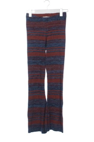 Pantaloni de femei Pull&Bear, Mărime XXS, Culoare Multicolor, Preț 57,74 Lei, #137600535