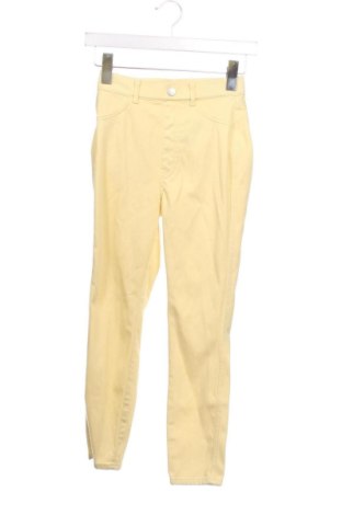 Pantaloni de femei Uniqlo, Mărime XXS, Culoare Galben, Preț 94,48 Lei, #137563703