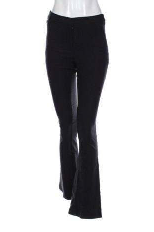 Pantaloni de femei Mohito, Mărime S, Culoare Negru, Preț 85,00 Lei, #137565136