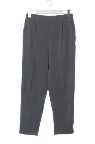 Дамски панталон Pull&Bear, Размер XS, Цвят Сив, Цена 11,62 €, #137568725